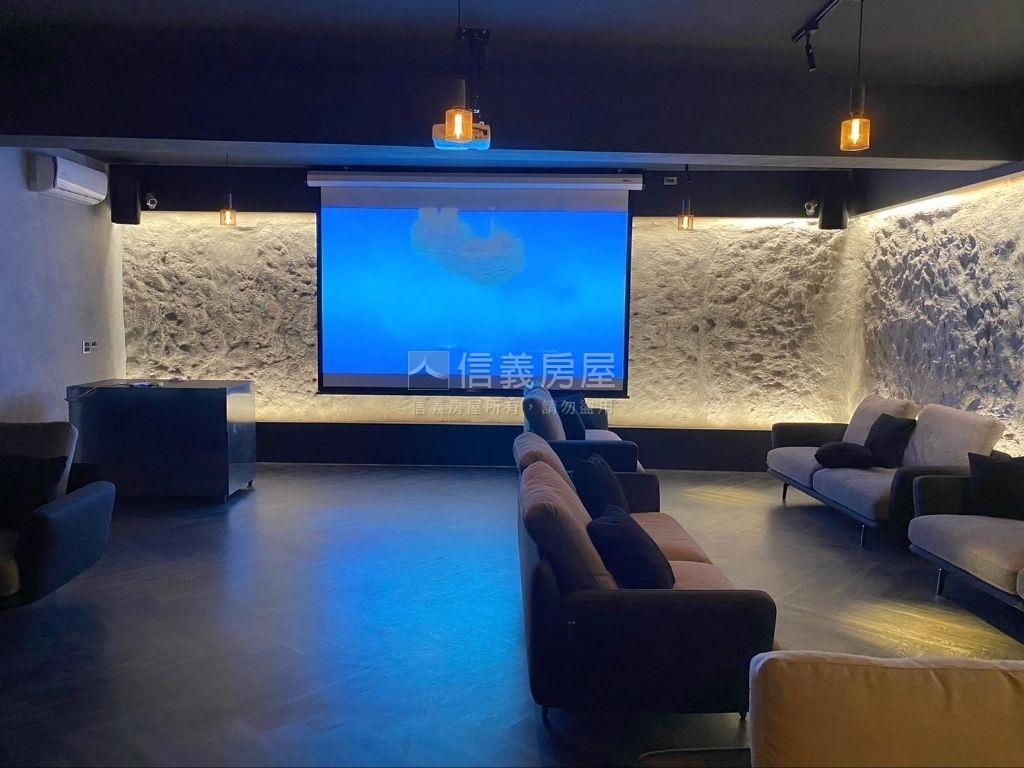 近美麗華面寬八米角間店面房屋室內格局與周邊環境
