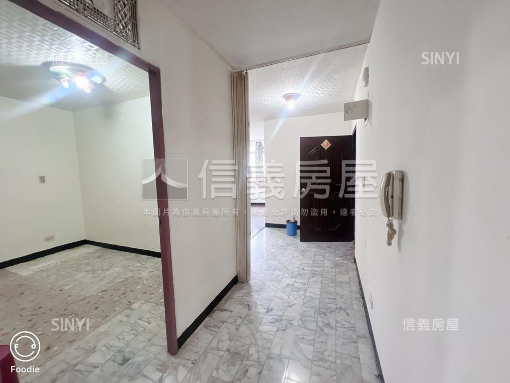近板橋站三樓公寓房屋室內格局與周邊環境