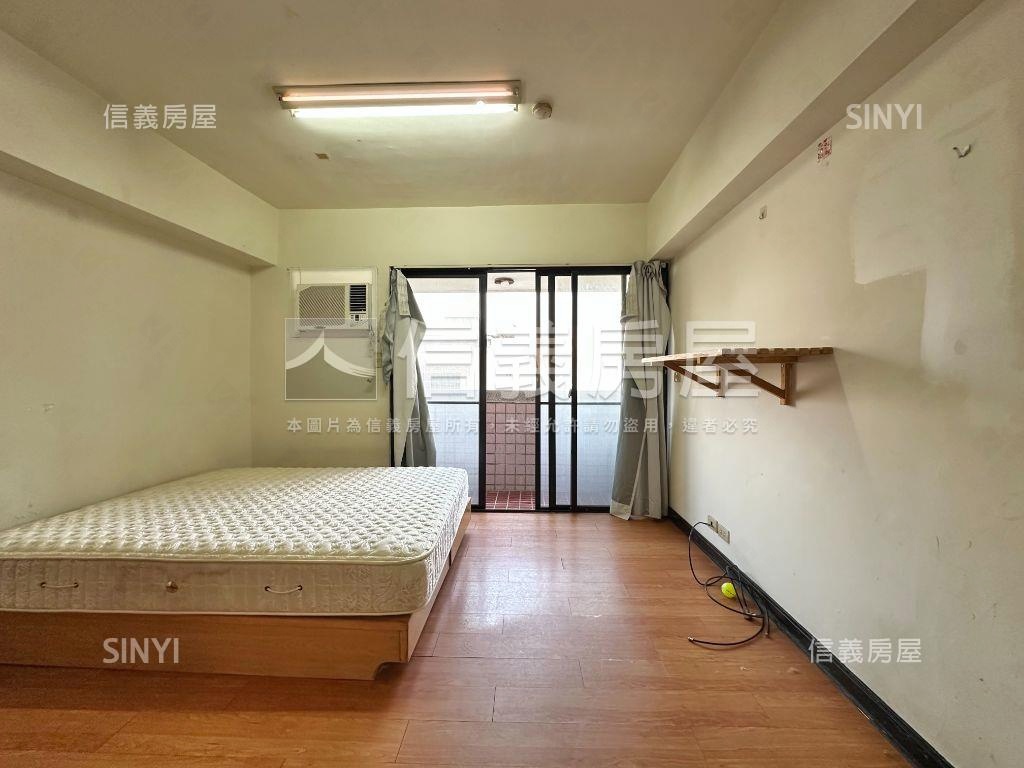 近文心櫻花站大套房房屋室內格局與周邊環境