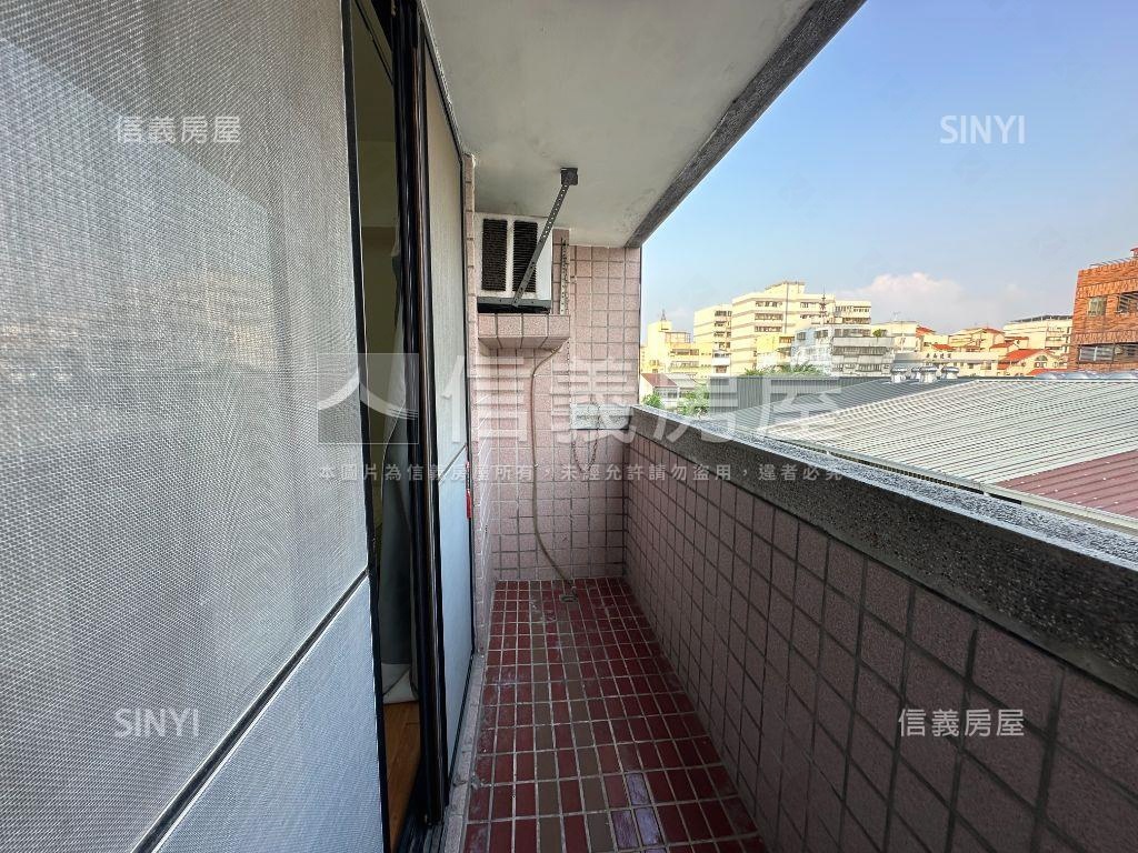 近文心櫻花站大套房房屋室內格局與周邊環境