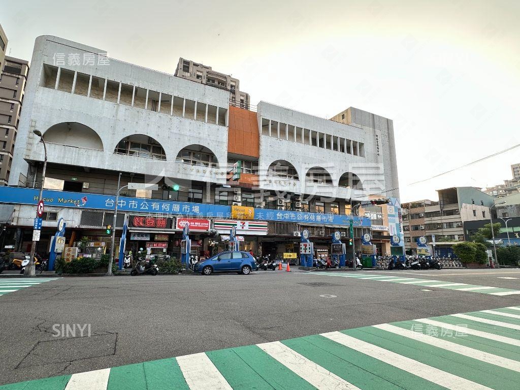 近文心櫻花站大套房房屋室內格局與周邊環境