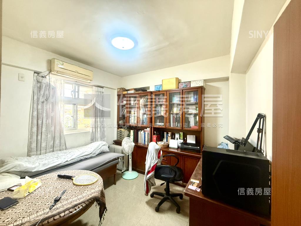 方正邊間精緻四房雅寓房屋室內格局與周邊環境