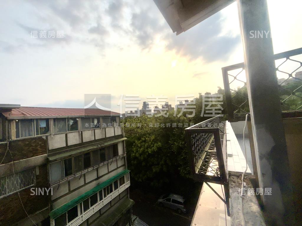 方正邊間精緻四房雅寓房屋室內格局與周邊環境