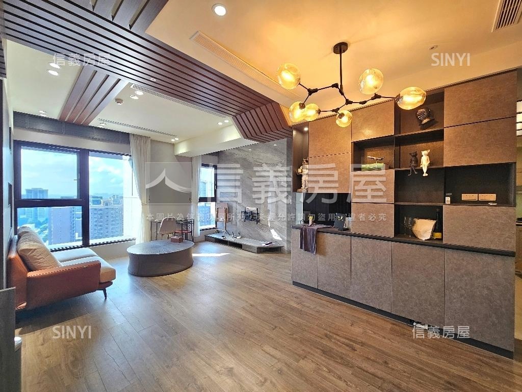 京懋一號兩房車位房屋室內格局與周邊環境