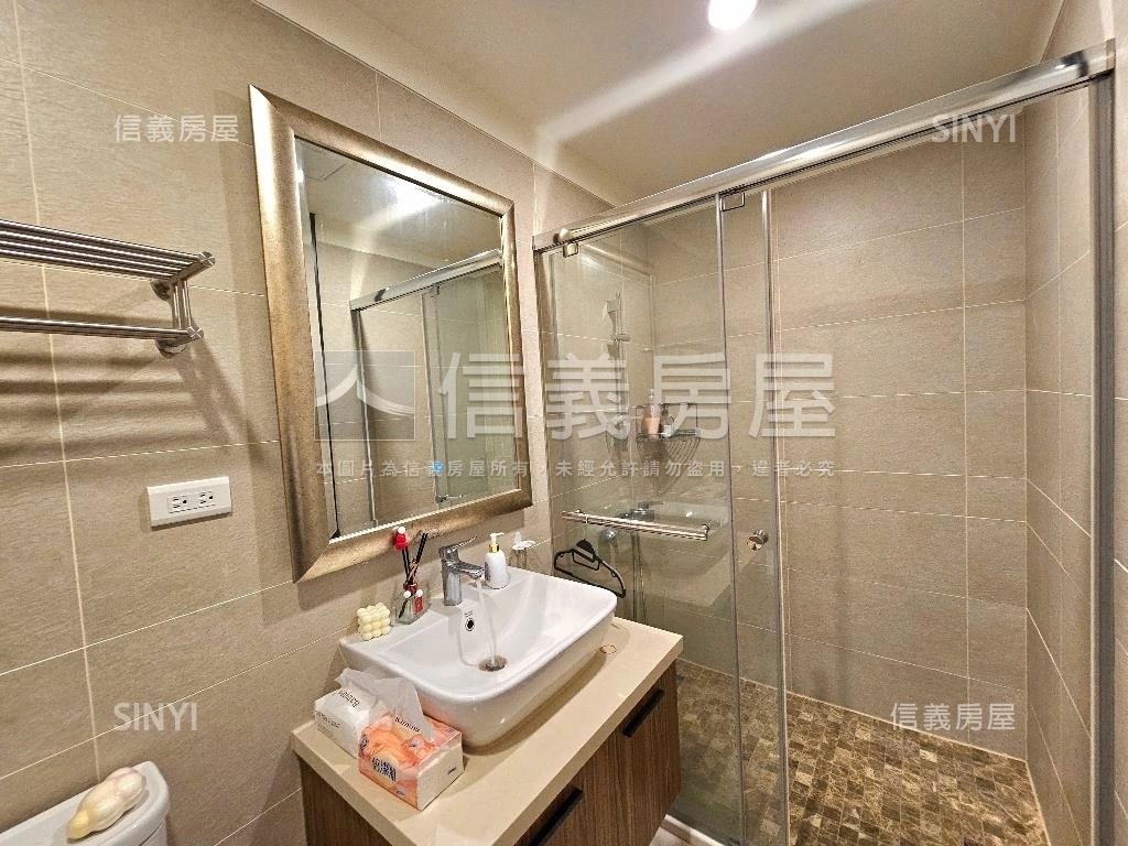 京懋一號兩房車位房屋室內格局與周邊環境