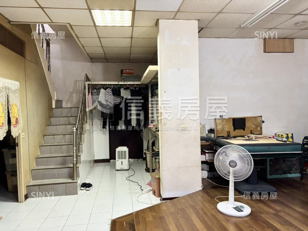 茄興街邊間一樓房屋室內格局與周邊環境