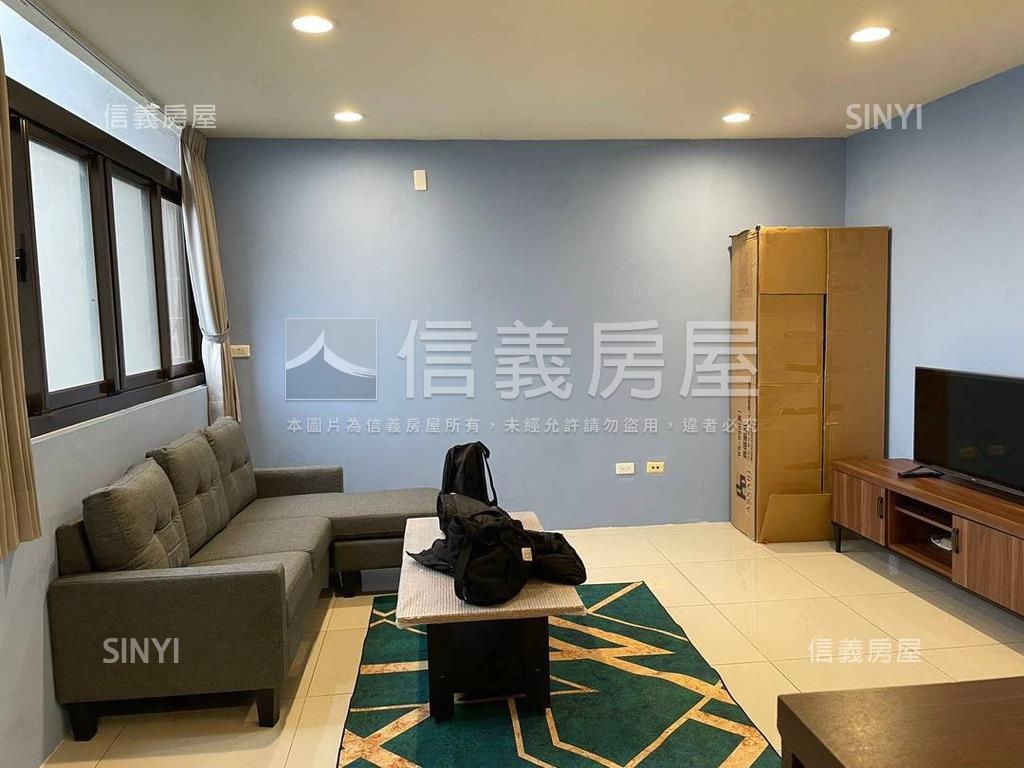 公園對面的瑪奇朵附車位房屋室內格局與周邊環境