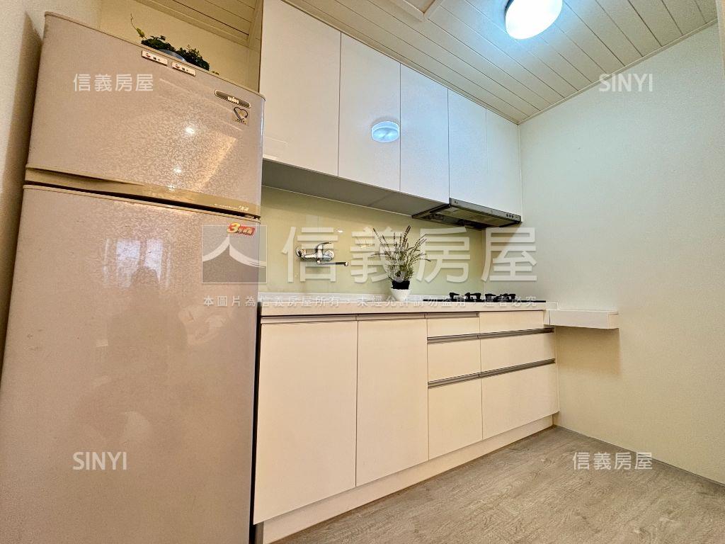 西區精裝大一房一廳房屋室內格局與周邊環境