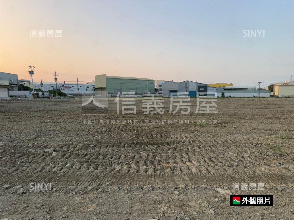 岡山商貿園區乙工地Ａ５房屋室內格局與周邊環境