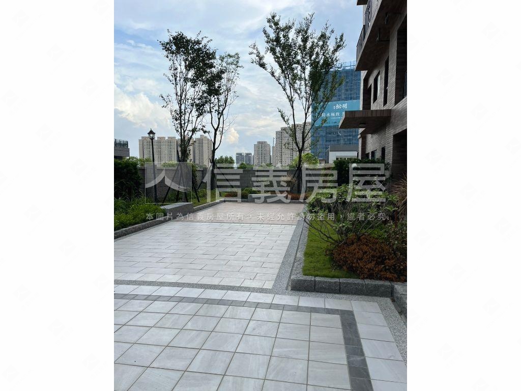 智匯學高樓一房車位房屋室內格局與周邊環境