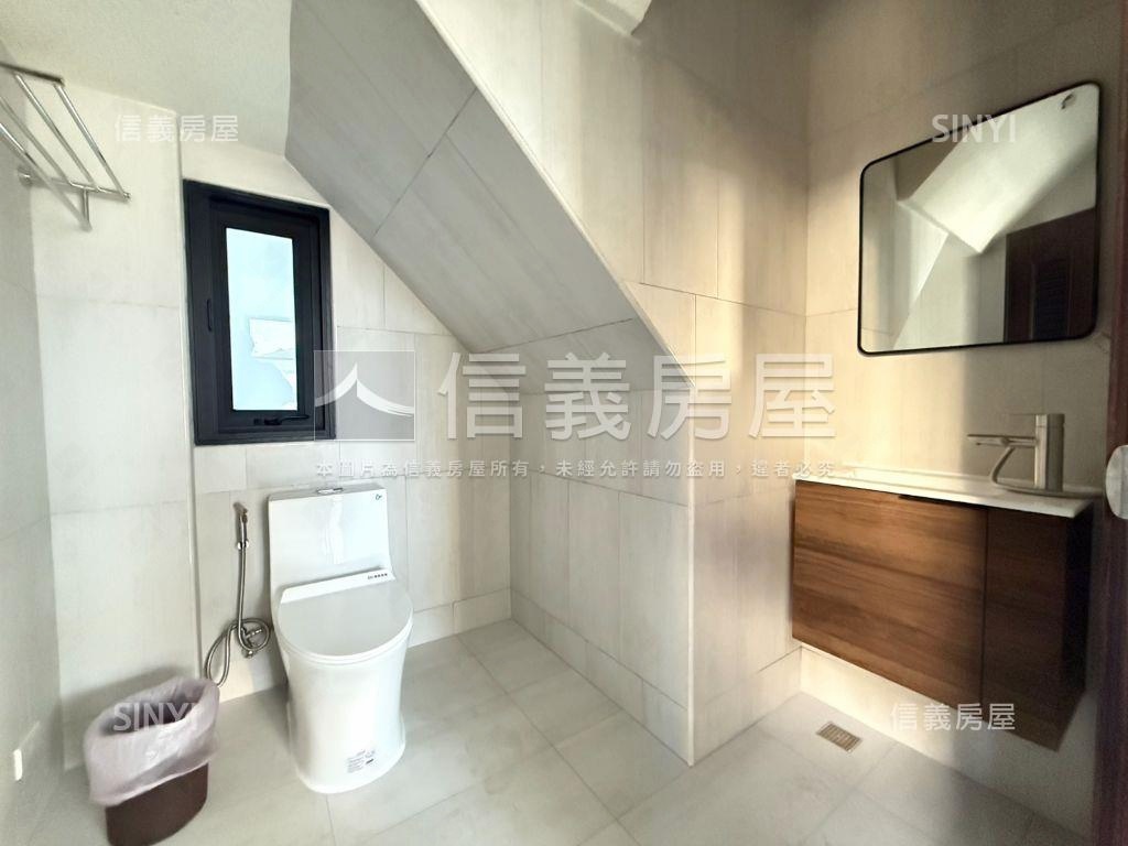 西港檨子林新屋齡｜邊間戶房屋室內格局與周邊環境