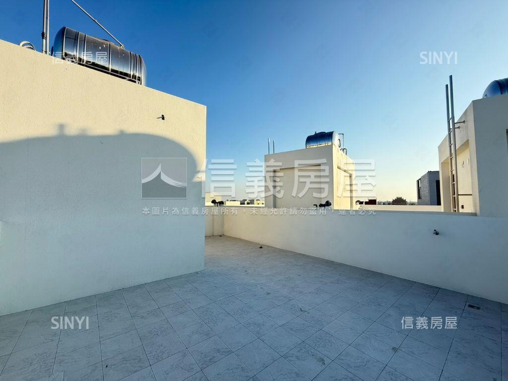 西港檨子林新屋齡｜邊間戶房屋室內格局與周邊環境