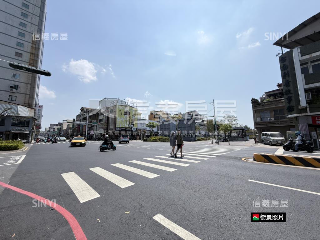 中西區次頂樓２房有平車房屋室內格局與周邊環境