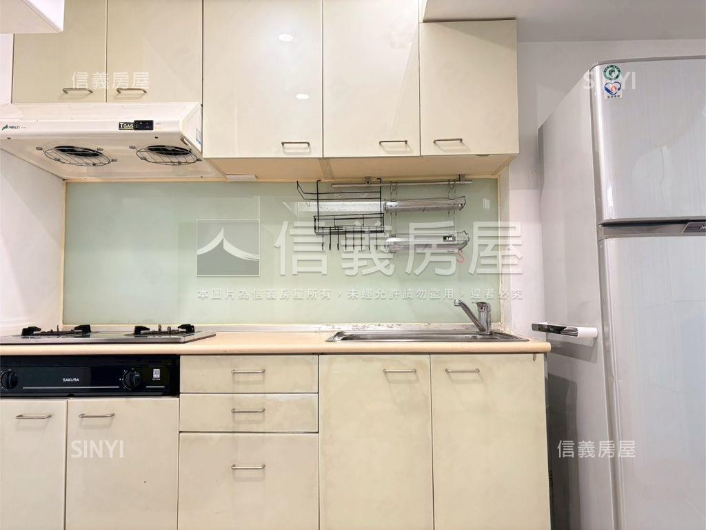 面１０１電梯管理兩房兩衛房屋室內格局與周邊環境