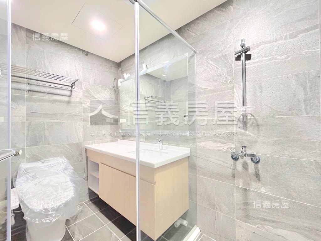 忠孝苑夕陽景觀正２房２衛房屋室內格局與周邊環境