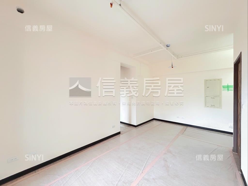 忠孝苑夕陽景觀正２房２衛房屋室內格局與周邊環境