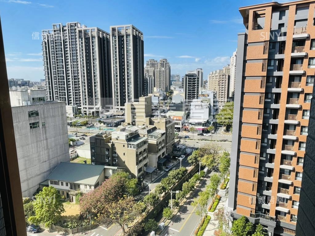 鼎峰硯高樓美景磅礡大器房屋室內格局與周邊環境