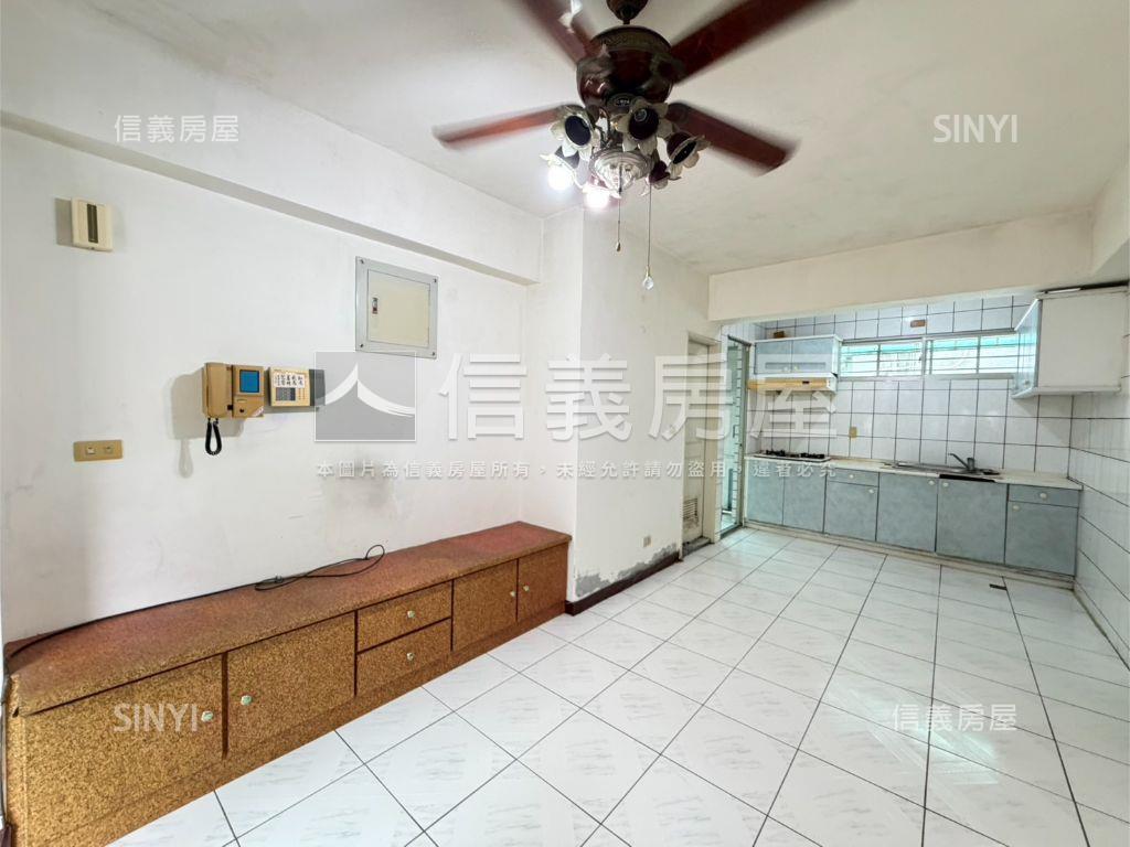 稀有奇岩北投電梯兩房房屋室內格局與周邊環境