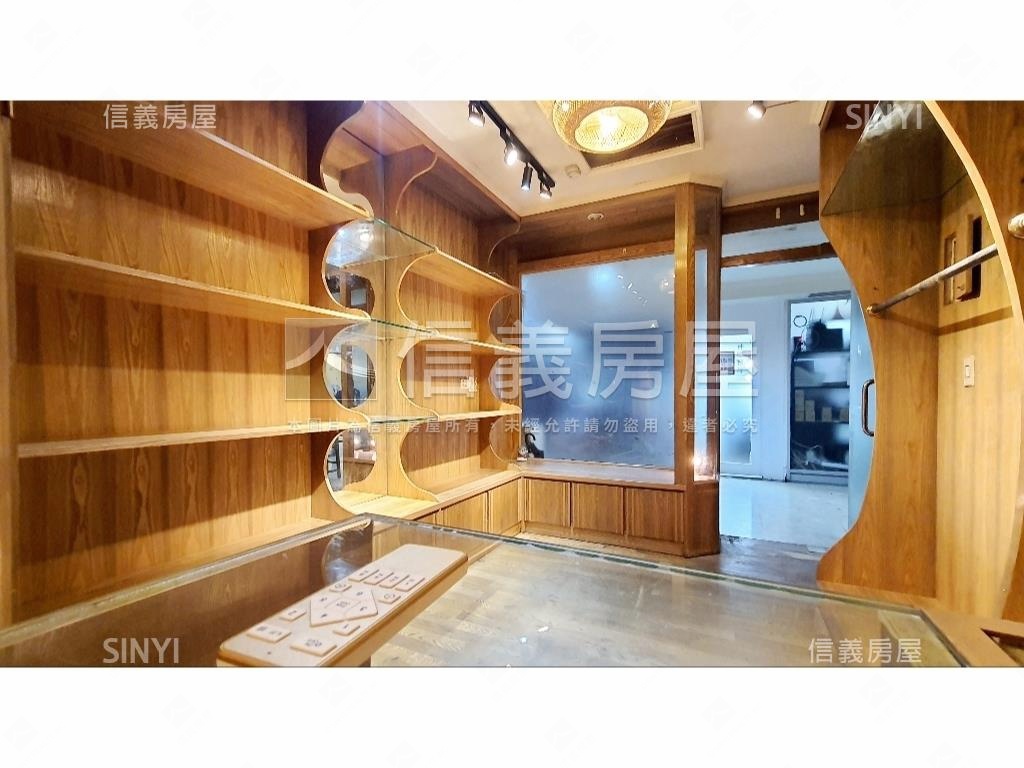 西門低總價店辦房屋室內格局與周邊環境