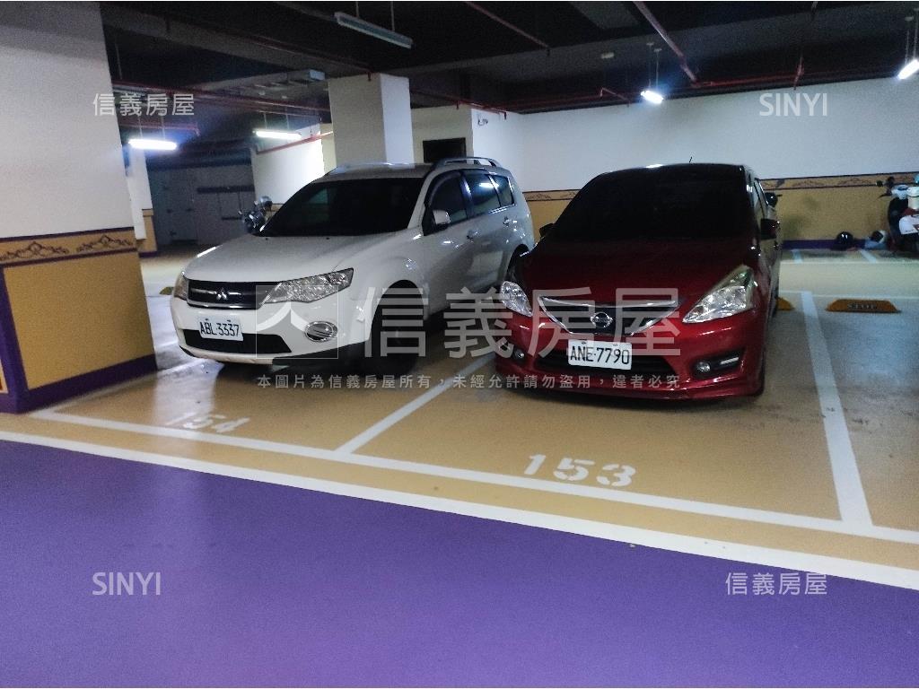 增值可期帶租約金店面房屋室內格局與周邊環境