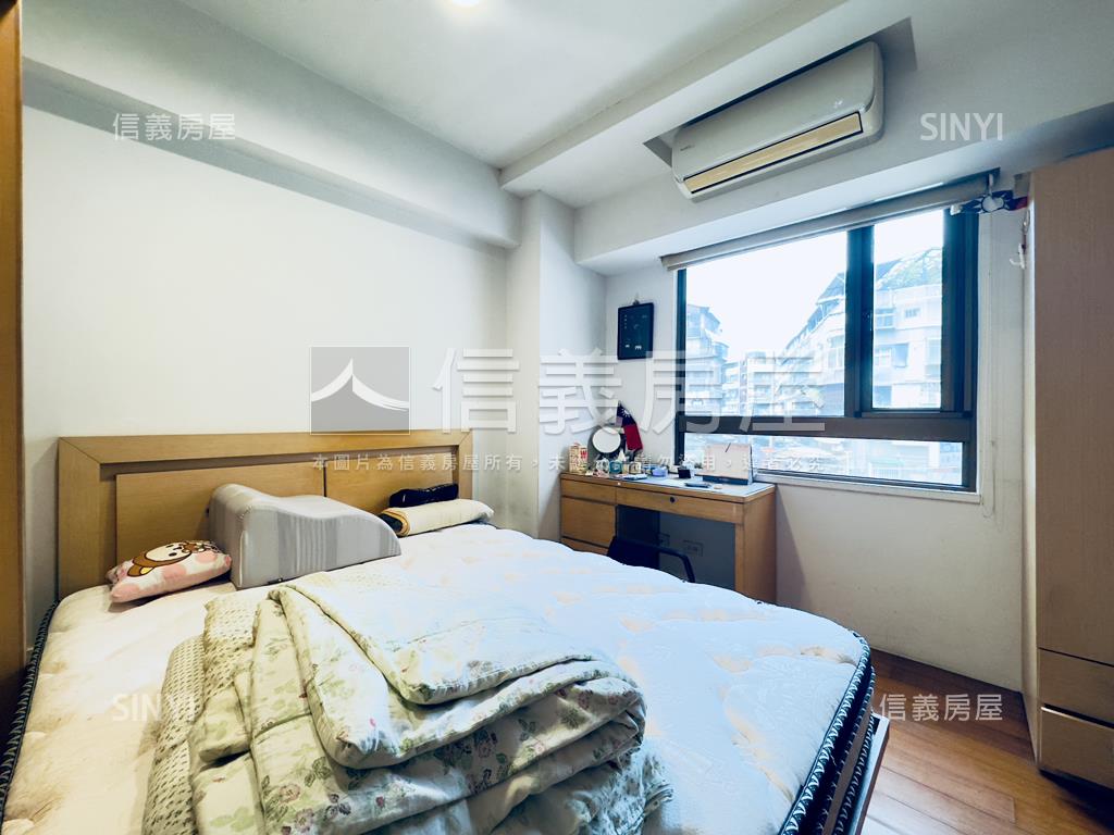 仁愛真善美典雅四房車位房屋室內格局與周邊環境