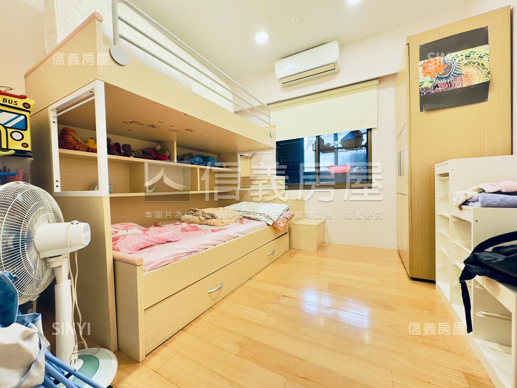 仁愛真善美典雅四房車位房屋室內格局與周邊環境