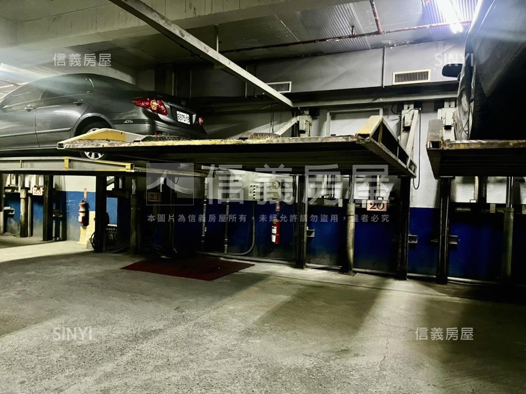 信義安和嘉德車位房屋室內格局與周邊環境