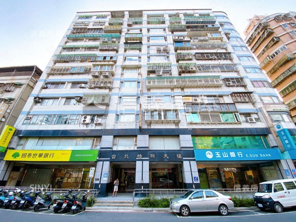 坐擁金庫大空間美屋房屋室內格局與周邊環境