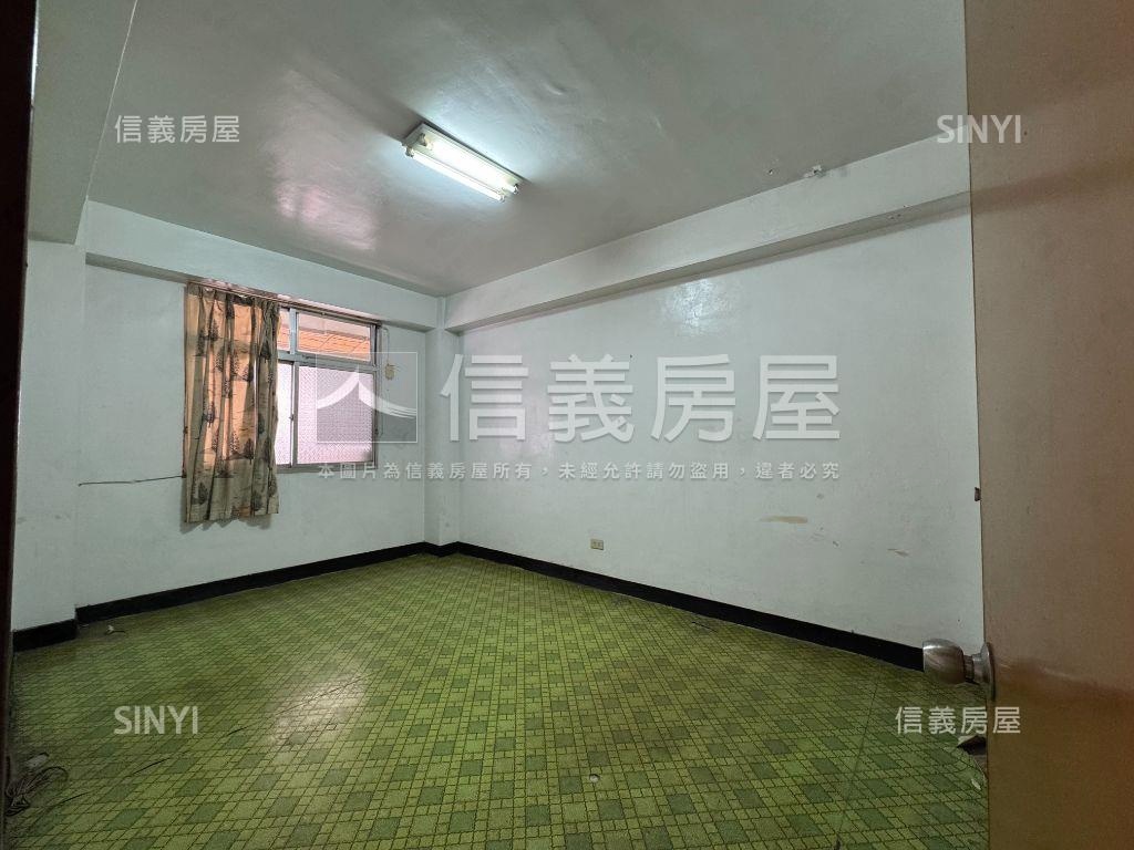 精武車站旁二樓公寓房屋室內格局與周邊環境