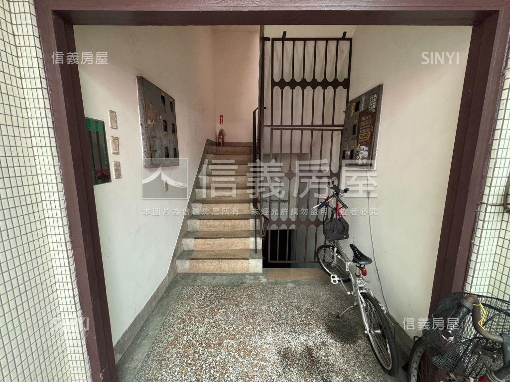 精武車站旁二樓公寓房屋室內格局與周邊環境