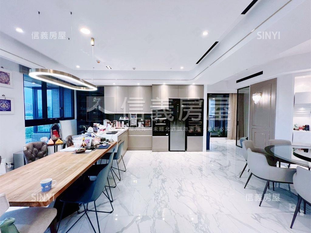 遠雄香榭園河景四房車位房屋室內格局與周邊環境