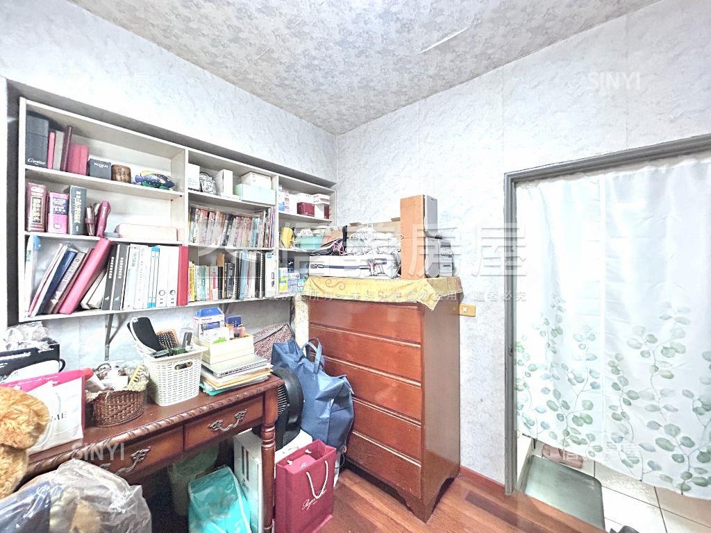 近漢口國中低總價二房！房屋室內格局與周邊環境