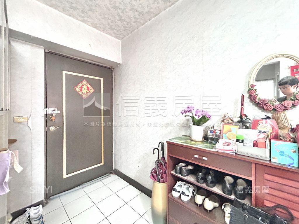 近漢口國中低總價二房！房屋室內格局與周邊環境