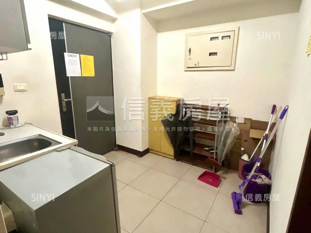 淡大財庫三套房收租宅房屋室內格局與周邊環境