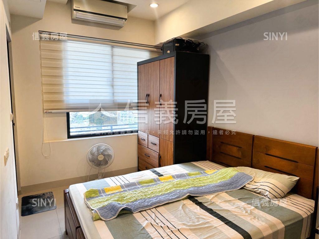 高雄站前高樓採光兩房房屋室內格局與周邊環境