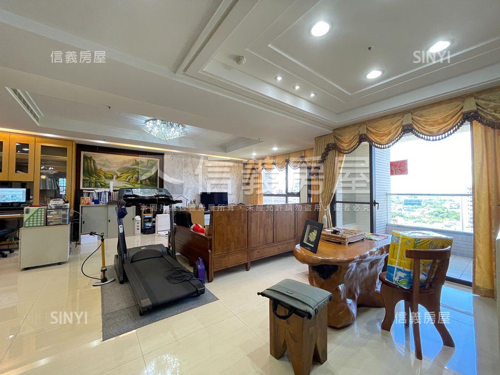 藝文首璽景觀宅雙平面車位房屋室內格局與周邊環境