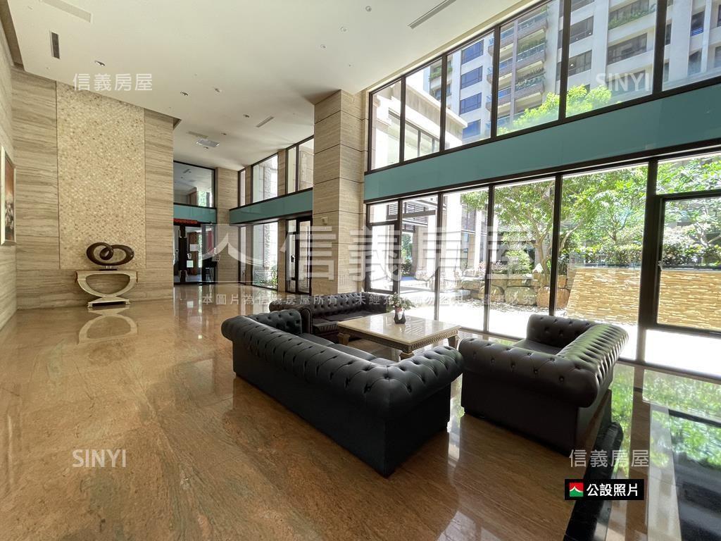 藝文首璽景觀宅雙平面車位房屋室內格局與周邊環境