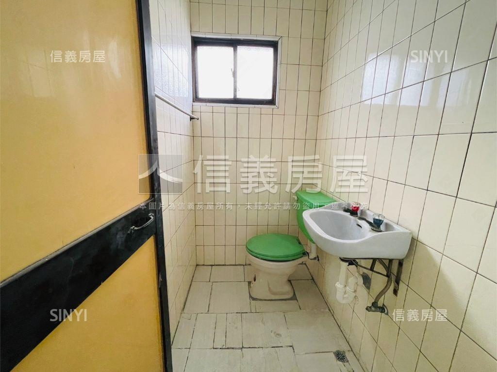 近五甲商圈活巷美透房屋室內格局與周邊環境