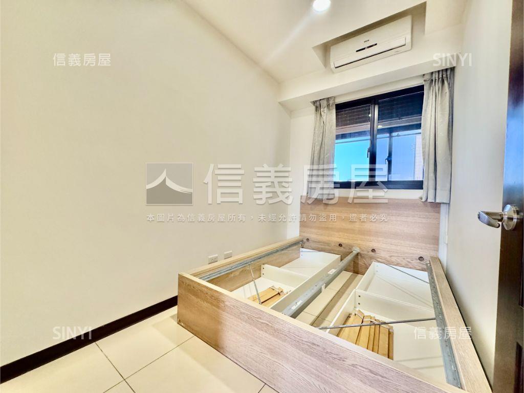 公園綠意景觀採光三房車位房屋室內格局與周邊環境