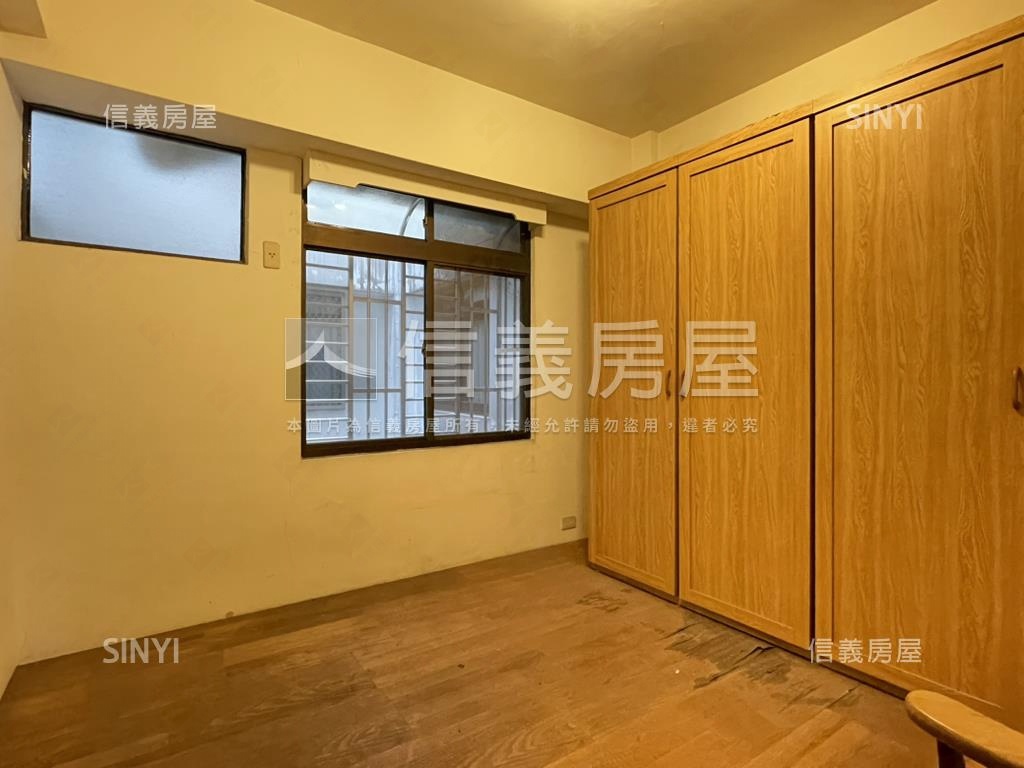 田園綠大地三房車位房屋室內格局與周邊環境