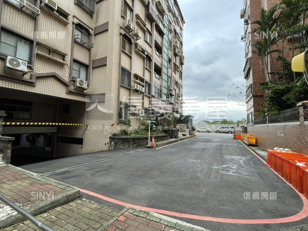 田園綠大地三房車位房屋室內格局與周邊環境