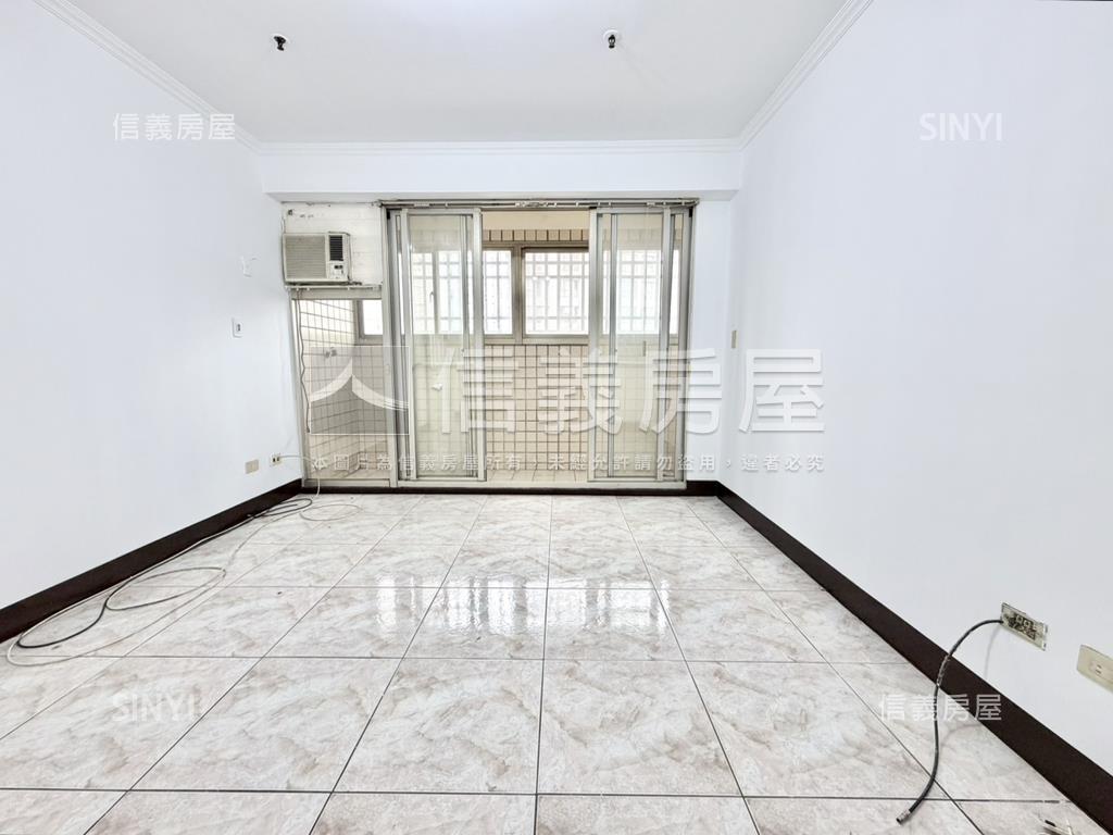 璞玉山水３房＋坡平車位房屋室內格局與周邊環境