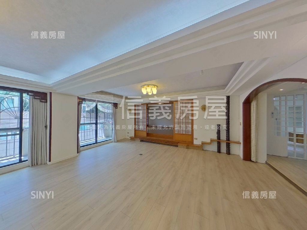 名人巷芙蓉大廈附車位房屋室內格局與周邊環境