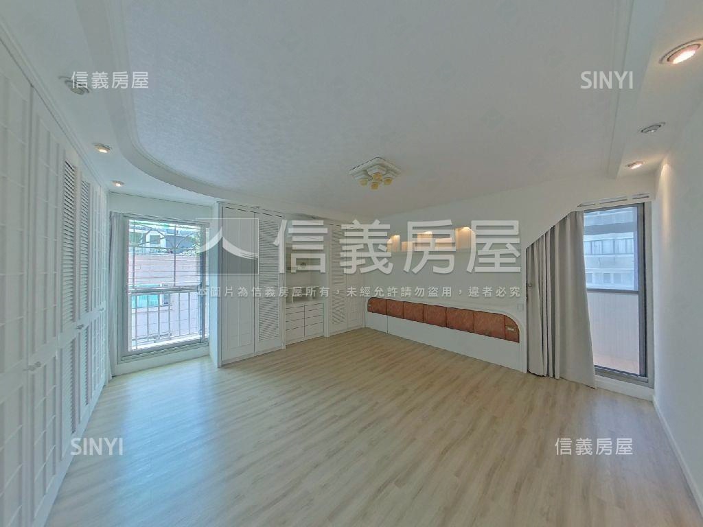 名人巷芙蓉大廈附車位房屋室內格局與周邊環境