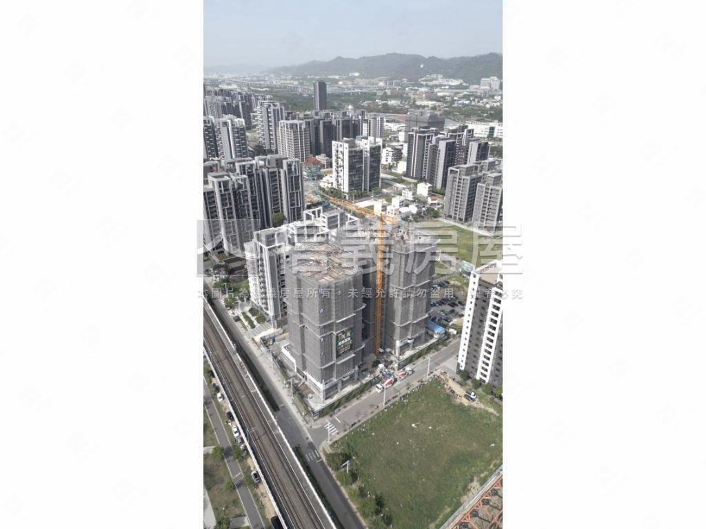 夯浩瀚景立方高樓三房平車房屋室內格局與周邊環境