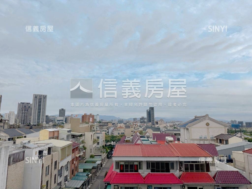 八期朝東南高樓Ｂ１平車房屋室內格局與周邊環境