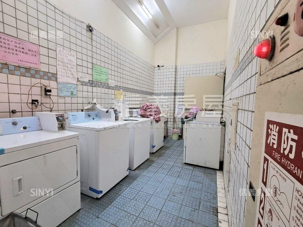 美麗殿好收租美裝潢４套房房屋室內格局與周邊環境