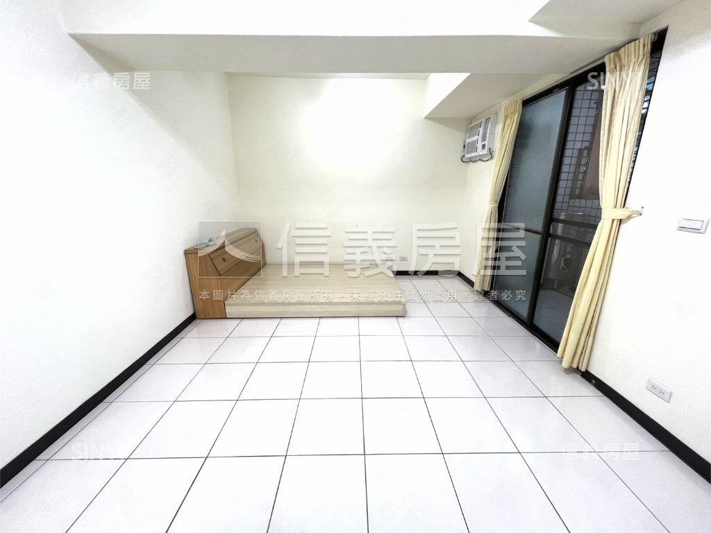 海山學府校園景觀套房房屋室內格局與周邊環境