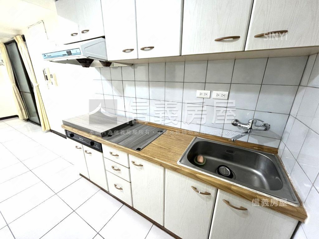 海山學府校園景觀套房房屋室內格局與周邊環境