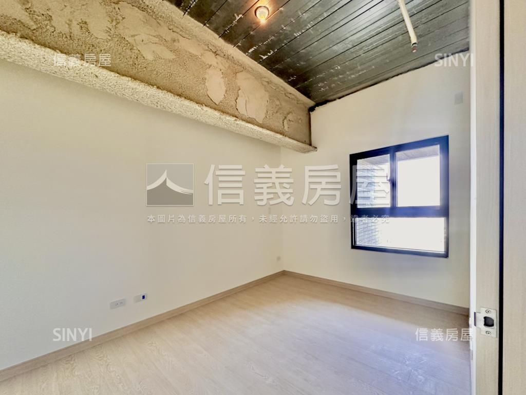 市政愛悅高樓視野２房車位房屋室內格局與周邊環境